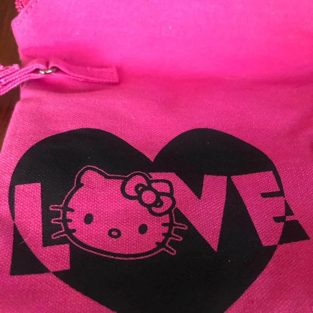 Hello Kitty wristlet